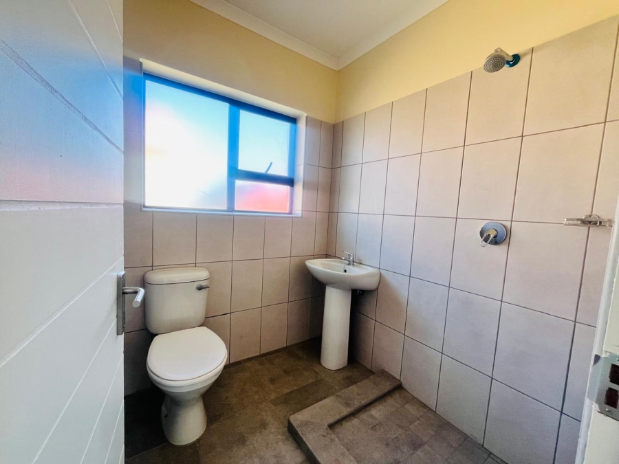 3 Bedroom Property for Sale in Pinehaven Free State